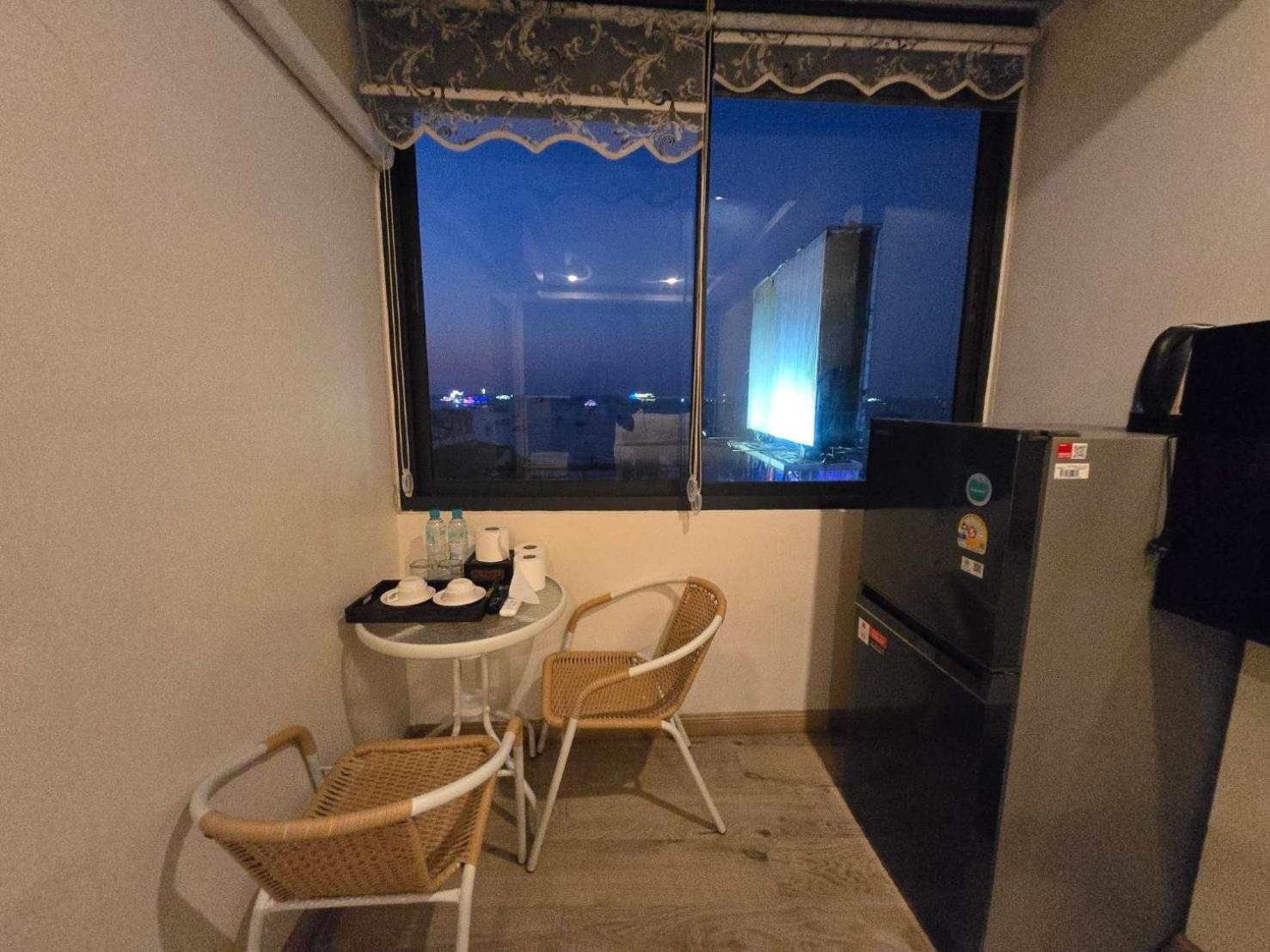 Pumpui Place Pattaya Luaran gambar