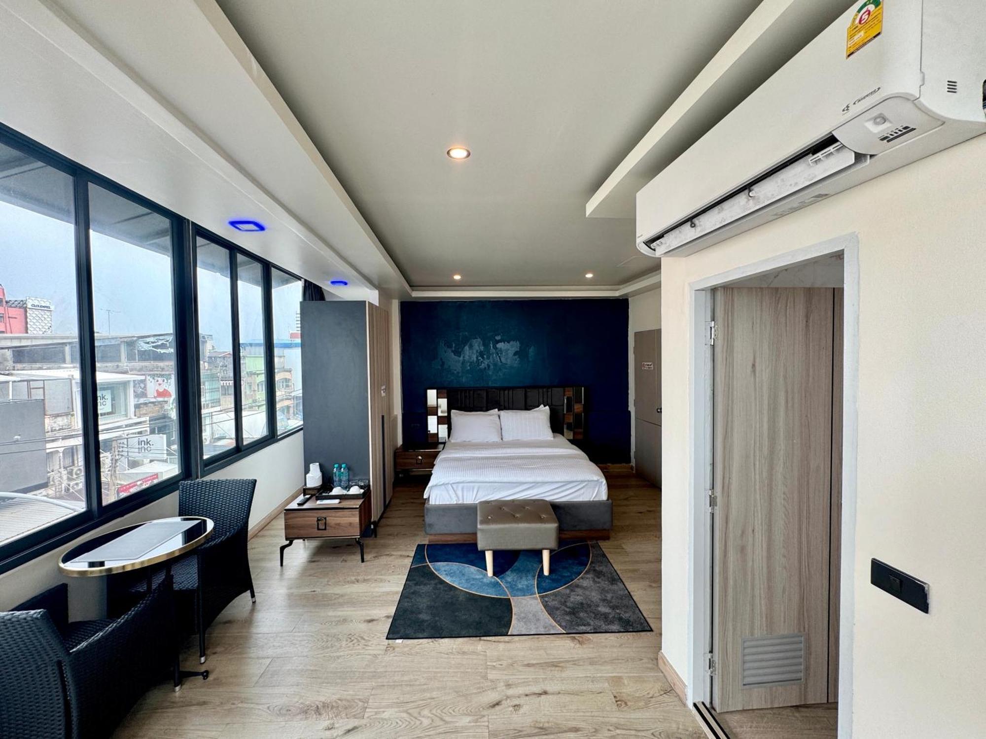 Pumpui Place Pattaya Luaran gambar